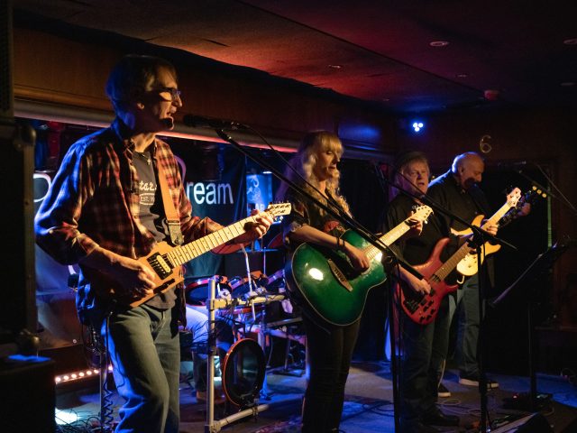 Broken Dream live in der Hafenbar (2024)